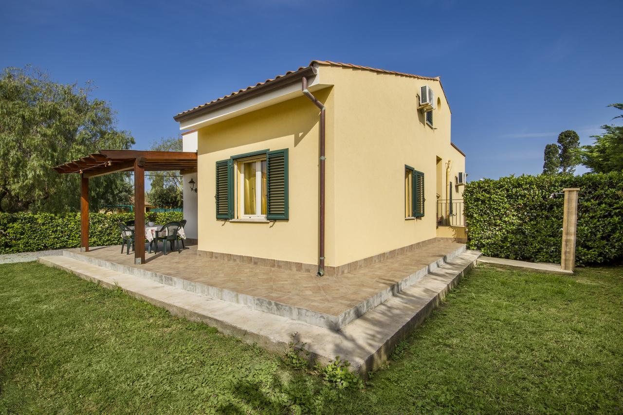 Case Vacanze Paradise Beach Vicino Cefalu Piscina Aperta Кампофеличе ди Рокела Екстериор снимка