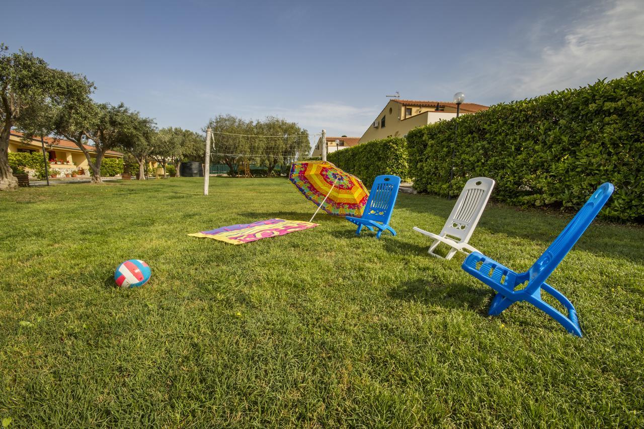 Case Vacanze Paradise Beach Vicino Cefalu Piscina Aperta Кампофеличе ди Рокела Екстериор снимка